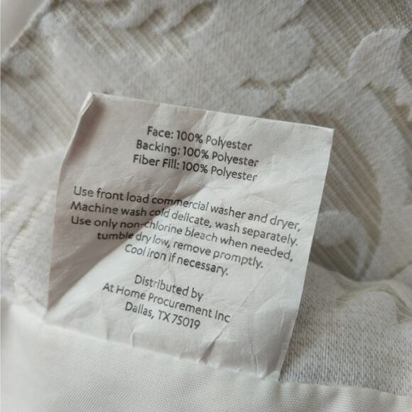 AT HOME! ECRU & CREAM HEAVY DAMASK W/CREAM INSETS LUXURY COMFORTER! QUEEN SIZE! - Picture 10 of 12